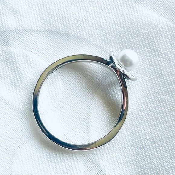 🧜‍♀️NWOT Princess Ariel Shell Ring ✨ - Picture 5 of 11